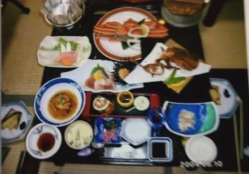 04.8鶴岡ホテル料理.JPG