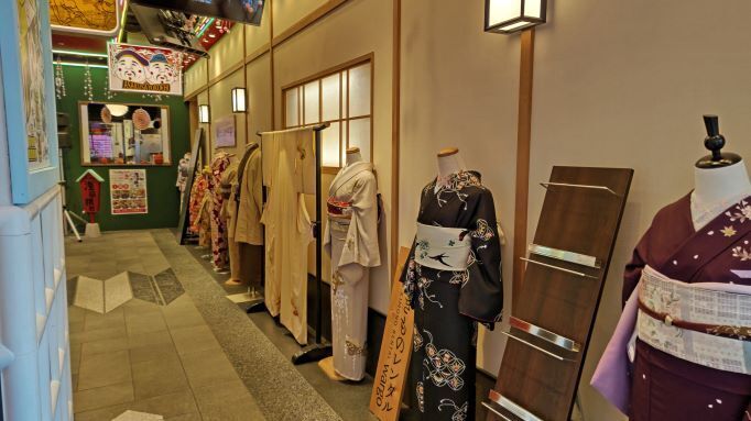 10.30浅草横丁10.JPG