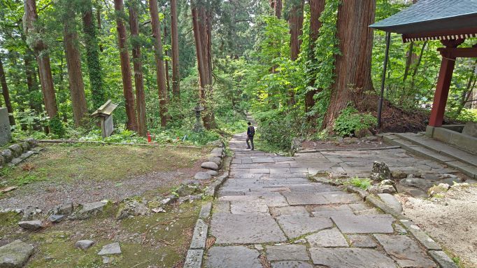 5.13出羽三山13JPG.JPG