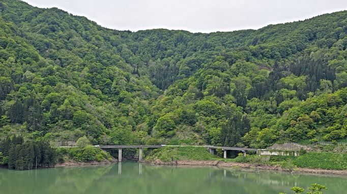 5.13月山道.JPG