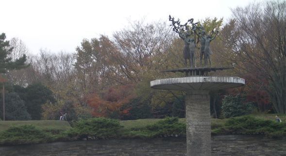 立川秋噴水.JPG